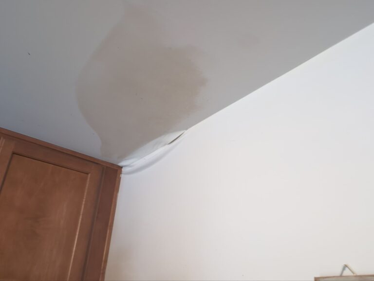 water-damage-cleanup-mchenry-il-11
